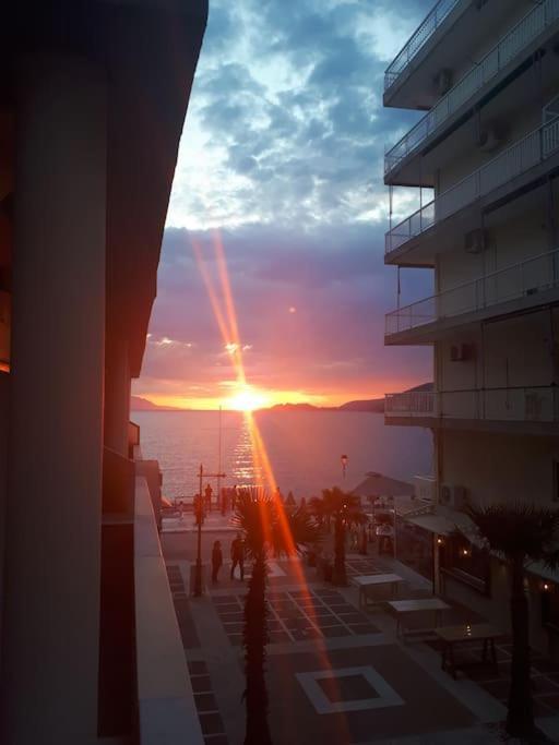 Seaside Family Apartment Loutraki Экстерьер фото